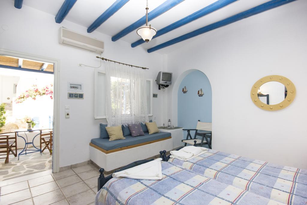 George'S Beach Studios Aliki  Bagian luar foto